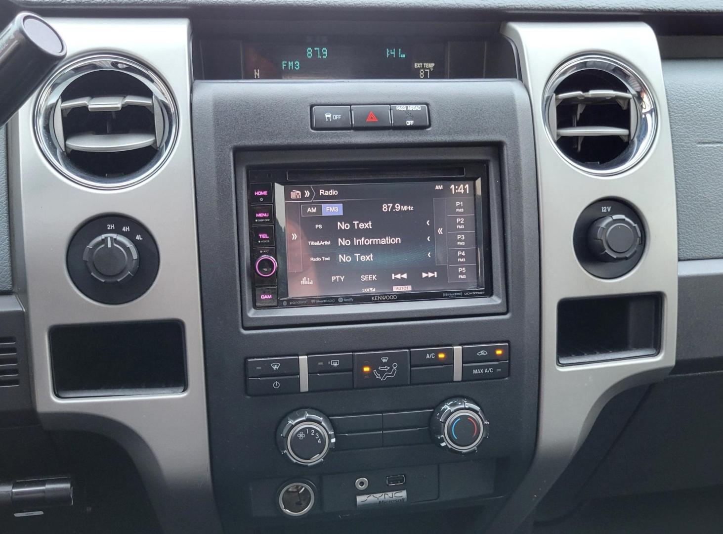 2011 White /Black Ford F-150 XLT (1FTFW1EF0BK) with an 5.0L V8 engine, 4-Speed Automatic transmission, located at 450 N Russell, Missoula, MT, 59801, (406) 543-6600, 46.874496, -114.017433 - Photo#14