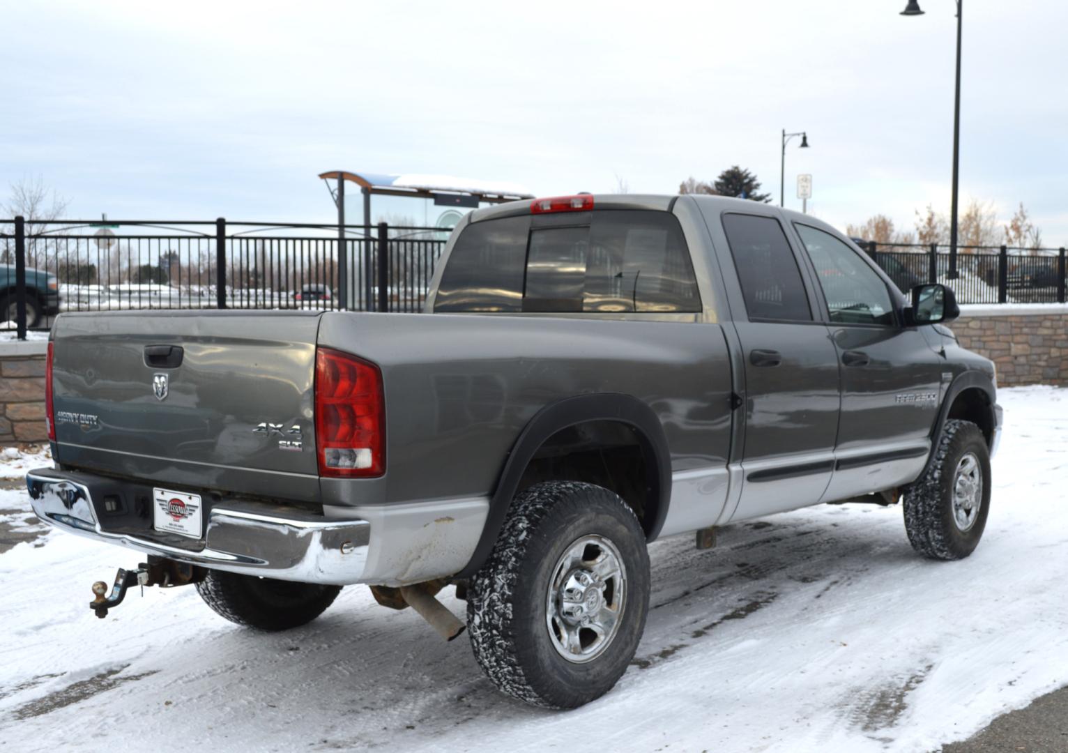 2006 Grey Dodge Ram 2500 Laramie Quad Cab 4WD (3D7KS28D56G) with an 5.7L V8 OHV 16V engine, Automatic transmission, located at 450 N Russell, Missoula, MT, 59801, (406) 543-6600, 46.874496, -114.017433 - Nice Truck. High miles but runs great. 4 Wheel Drive. Good Tires. Automatic Transmission. Air Conditioning. Power Windows and Locks. Cruise. Tilt. - Photo#3