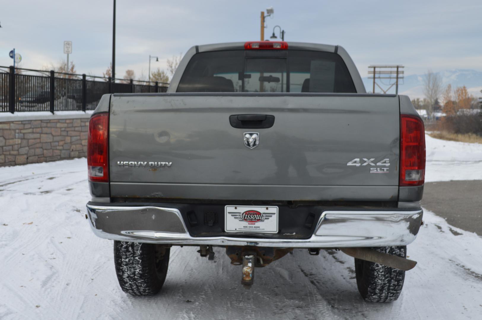 2006 Grey Dodge Ram 2500 Laramie Quad Cab 4WD (3D7KS28D56G) with an 5.7L V8 OHV 16V engine, Automatic transmission, located at 450 N Russell, Missoula, MT, 59801, (406) 543-6600, 46.874496, -114.017433 - Nice Truck. High miles but runs great. 4 Wheel Drive. Good Tires. Automatic Transmission. Air Conditioning. Power Windows and Locks. Cruise. Tilt. - Photo#4