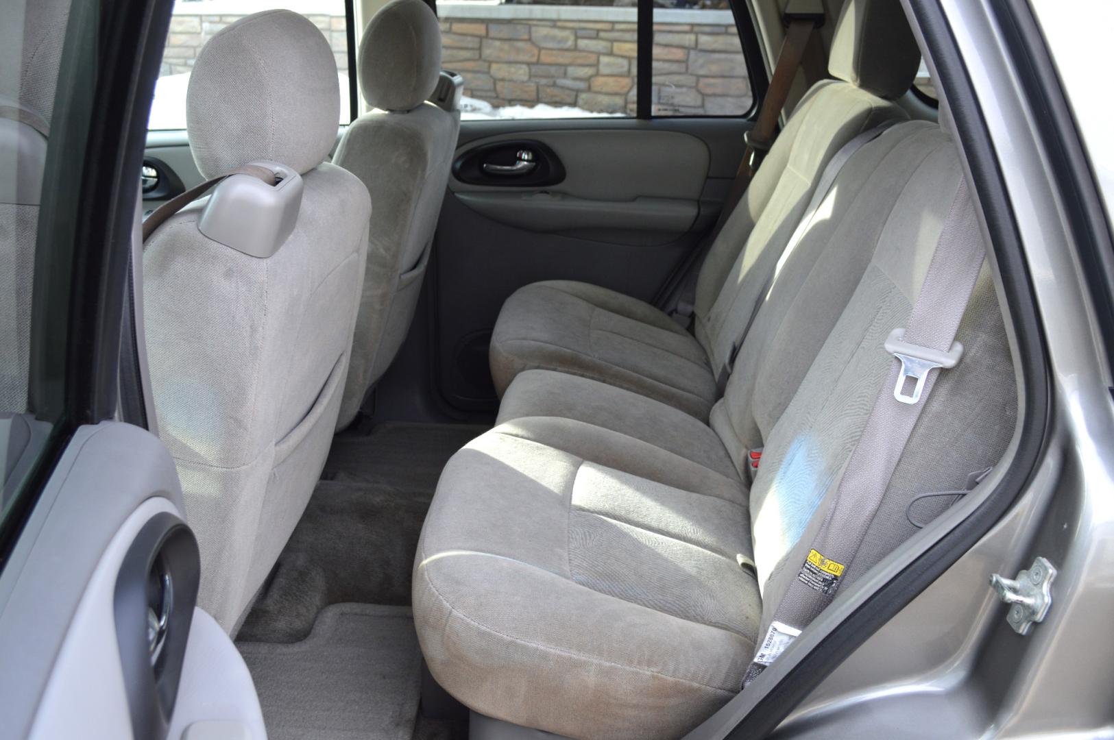 2006 Pewter Chevrolet TrailBlazer LS 4WD (1GNDT13S662) with an 4.2L L6 DOHC 24V engine, 4-Speed Automatic Overdrive transmission, located at 450 N Russell, Missoula, MT, 59801, (406) 543-6600, 46.874496, -114.017433 - Great Running SUV. Automatic Transmission. Power Sunroof. Air Conditioning. Power Windows. Cruise. Tilt. AM/FM CD. - Photo#10