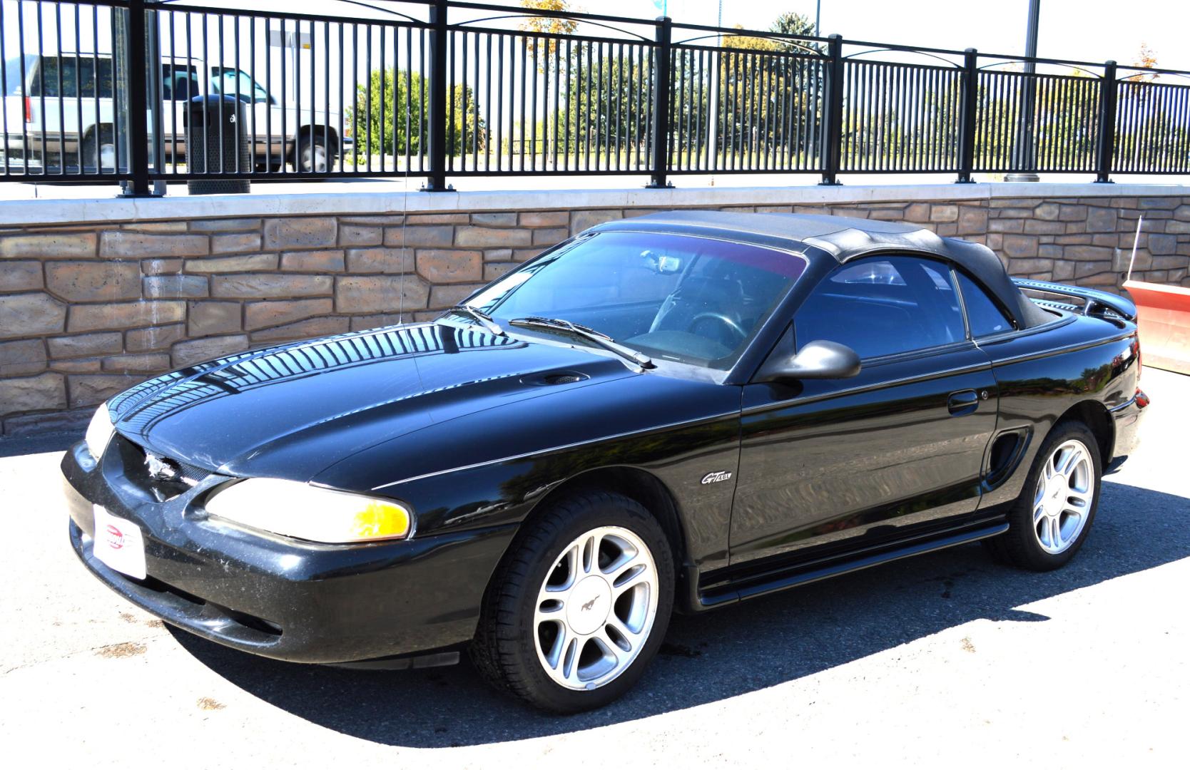 1998 Black Ford Mustang GT Convertible (1FAFP45X0WF) with an 4.6L V8 SOHC 16V engine, Automatic transmission, located at 450 N Russell, Missoula, MT, 59801, (406) 543-6600, 46.874496, -114.017433 - Brand New Convertible Top goes up and down great. Automatic Transmission. Air. Cruise. Tilt. This vehicle is more then 20 years old and is not eligible for lending through our finance companies. - Photo#3