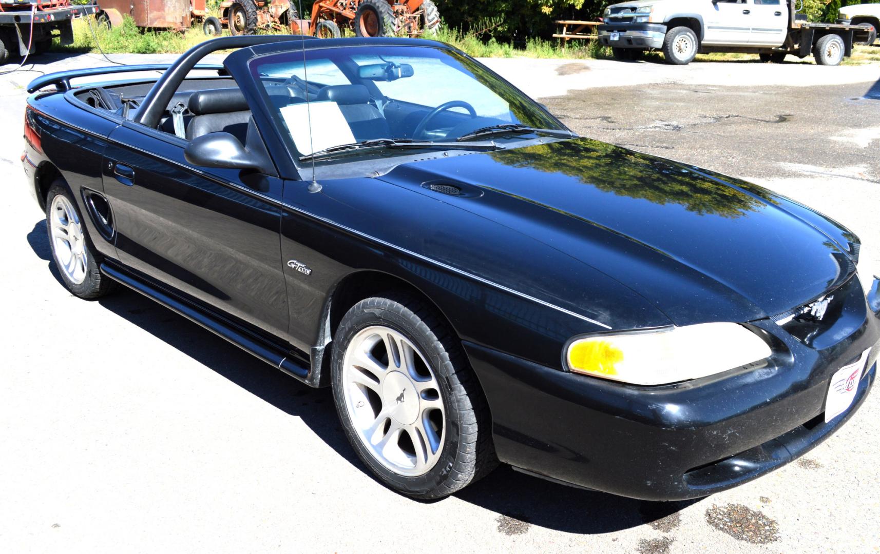 1998 Black Ford Mustang GT Convertible (1FAFP45X0WF) with an 4.6L V8 SOHC 16V engine, Automatic transmission, located at 450 N Russell, Missoula, MT, 59801, (406) 543-6600, 46.874496, -114.017433 - Brand New Convertible Top goes up and down great. Automatic Transmission. Air. Cruise. Tilt. This vehicle is more then 20 years old and is not eligible for lending through our finance companies. - Photo#13