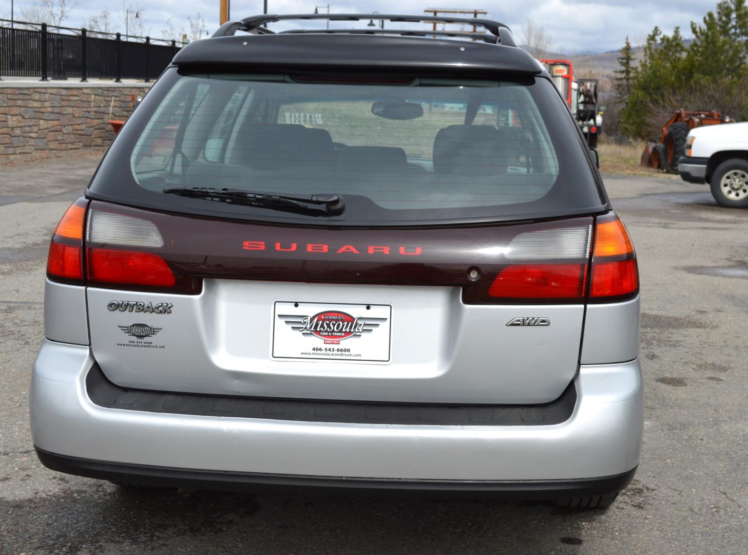 2004 Silver Subaru Outback Wagon w/All-weather Package (4S3BH675X47) with an 2.5L H4 SOHC 16V engine, Automatic transmission, located at 450 N Russell, Missoula, MT, 59801, (406) 543-6600, 46.874496, -114.017433 - $3349 just spent on New Timing Belt, Water Pump, Head Gasket.etc.!! Heated Seats. Automatic Transmission. Air. Cruise. Tilt. Power Windows. - Photo#7