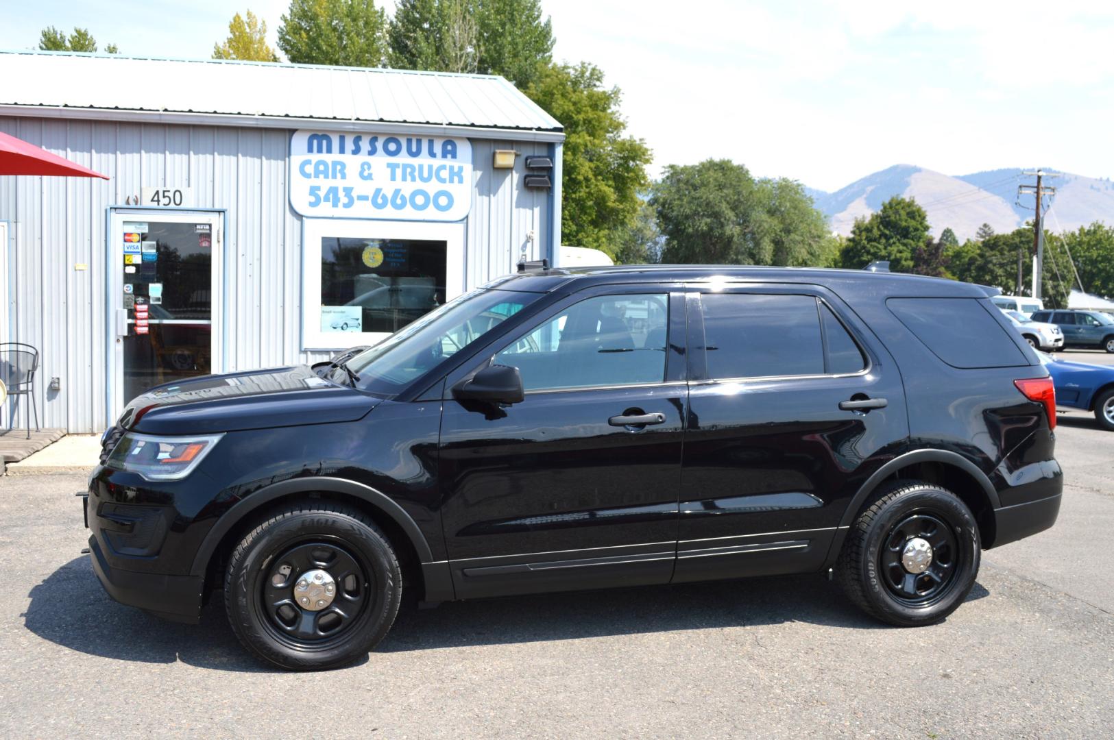 2016 Black Ford Explorer Police 4WD (1FM5K8AR7GG) with an 3.7L V6 DOHC 24V engine, 6-Speed Automatic transmission, located at 450 N Russell, Missoula, MT, 59801, (406) 543-6600, 46.874496, -114.017433 - AWD Former Law Enforcement SUV. Tons of Power. Automatic. Air. Cruise. Tilt. Power Windows. Power Drivers Seat. AM FM CD. Bluetooth - Photo#1