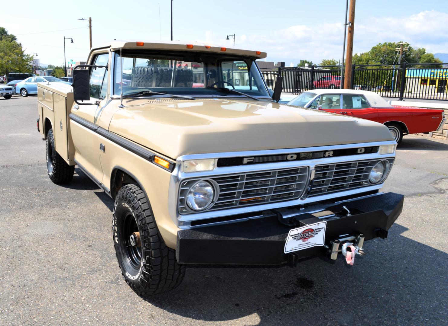 1975 Tan Ford F-100 F100 Ranger XLT (F11YRW21236) with an 390 engine, Automatic transmission, located at 450 N Russell, Missoula, MT, 59801, (406) 543-6600, 46.874496, -114.017433 - Such a Nice Truck. 13,000 Lb Winch. Utility Box. External Fuel Tank. Custom Headliner. AM FM CD Player. 460 Engine. Automatic Transmission. Warn Hubs. - Photo#5