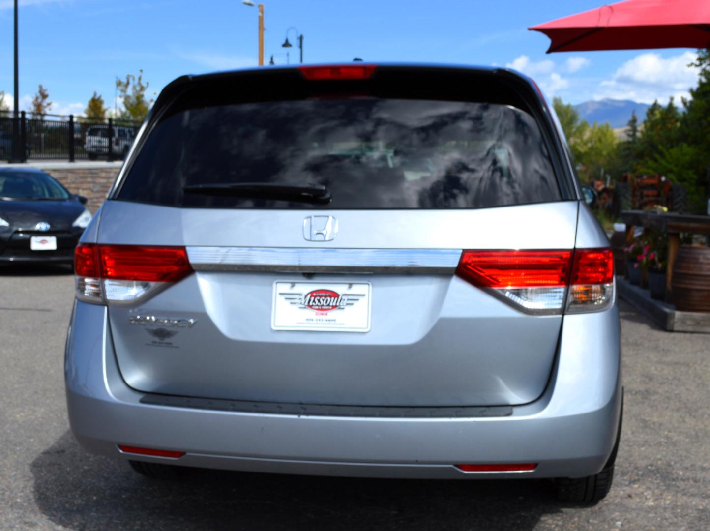 2016 Silver Honda Odyssey EX-L (5FNRL5H6XGB) with an 3.5L V6 SOHC 24V engine, 6A transmission, located at 450 N Russell, Missoula, MT, 59801, (406) 543-6600, 46.874496, -114.017433 - Beautiful Van. Brand NEW Timing Belt. 6 Speed Automatic Transmission. Power Sunroof. 3rd Row Seating. Power Sliding Side Doors. Air. Cruise. Tilt. Power Leather Seats. Stow and Go Rear Seats. - Photo#6