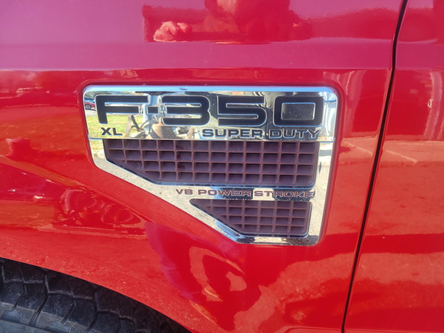 2008 Red Ford F-350 SD Lariat Crew Cab DRW 2WD (1FDWW36R48E) with an 6.4L V8 OHV 32V TURBO DIESEL engine, 5 Speed Automatic transmission, located at 450 N Russell, Missoula, MT, 59801, (406) 543-6600, 46.874496, -114.017433 - One Ton Dually. 2WD. Automatic Transmission. Air Conditioning. Utility Box with Electric Hoist. Only 137K Miles - Photo#18