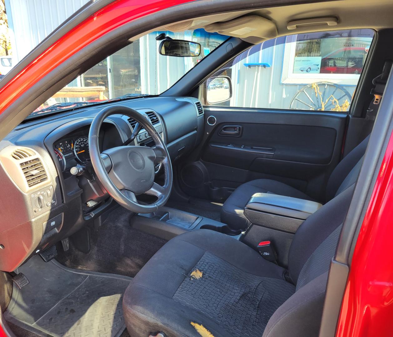 2007 Red /Black Isuzu Truck i-370 Crew Cab LS 4WD (1GGDT13E678) with an 3.7L L5 DOHC 20V engine, 4-Speed Automatic transmission, located at 450 N Russell, Missoula, MT, 59801, (406) 543-6600, 46.874496, -114.017433 - Nice little pickup. 4 Wheel Drive. Automatic Transmission. Air. cruise. Tilt. Power Windows and Locks. Does have an ABS Light on, - Photo#10