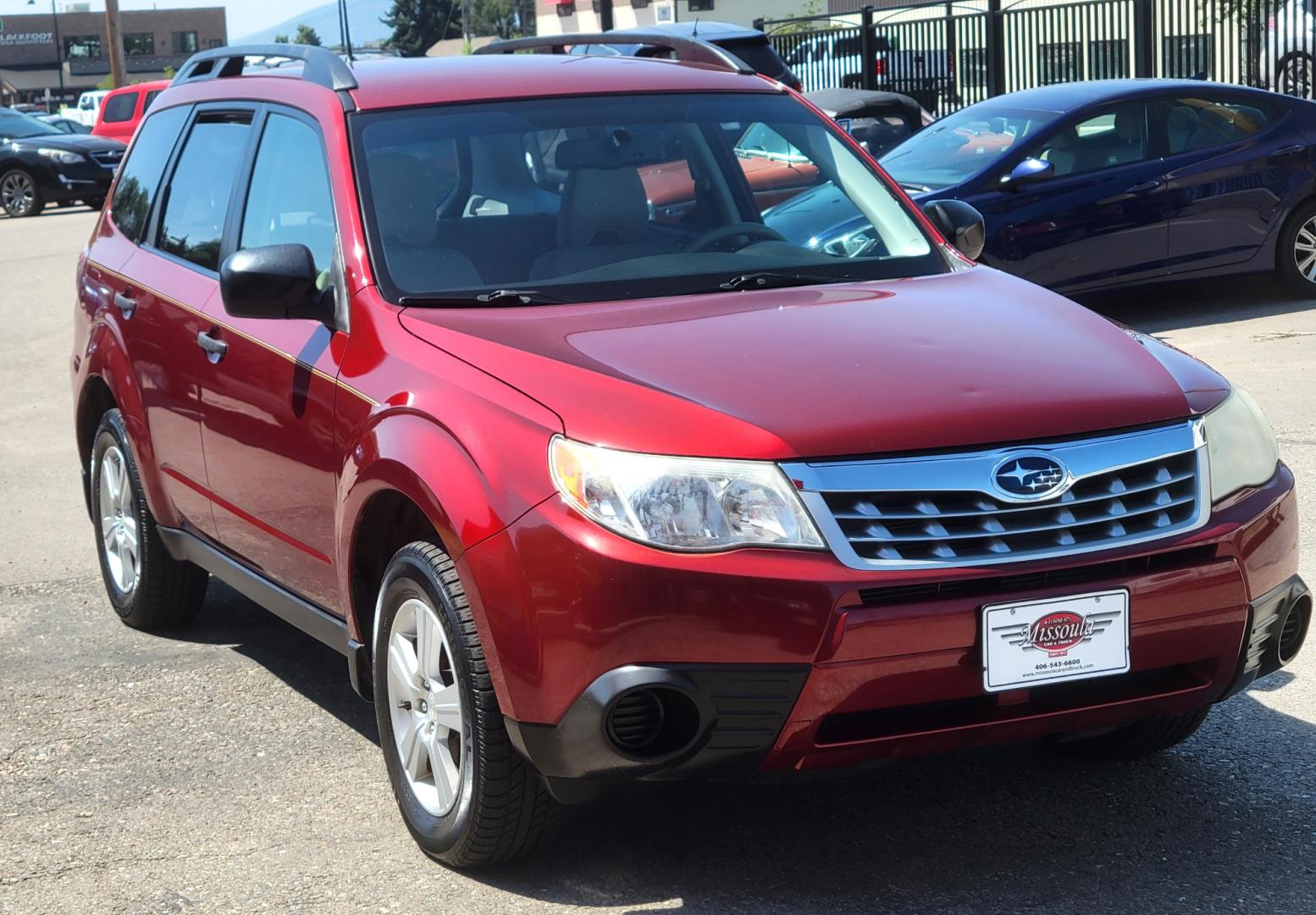 2012 Red /White Subaru Forester 2.5X (JF2SHABC3CH) with an 2.5L H4 engine, 4 Speed Auto transmission, located at 450 N Russell, Missoula, MT, 59801, (406) 543-6600, 46.874496, -114.017433 - Photo#3