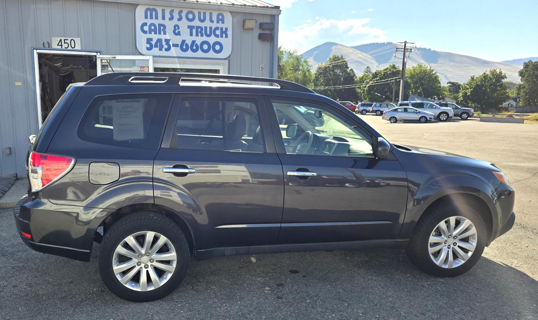 2012 Grey /White Subaru Forester 2.5X Premium (JF2SHADCXCH) with an 2.5L H4 SOHC 16V engine, 4-Speed Automatic transmission, located at 450 N Russell, Missoula, MT, 59801, (406) 543-6600, 46.874496, -114.017433 - Great Miles. Very Clean AWD Forester. 2.4L H4 Engine. Automatic Transmission. Huge Sunroof. Power Drivers Sear. AM FM Bluetooth. Air. Cruise. Tilt. Power Windows and Locks. Good Rubber. - Photo#6