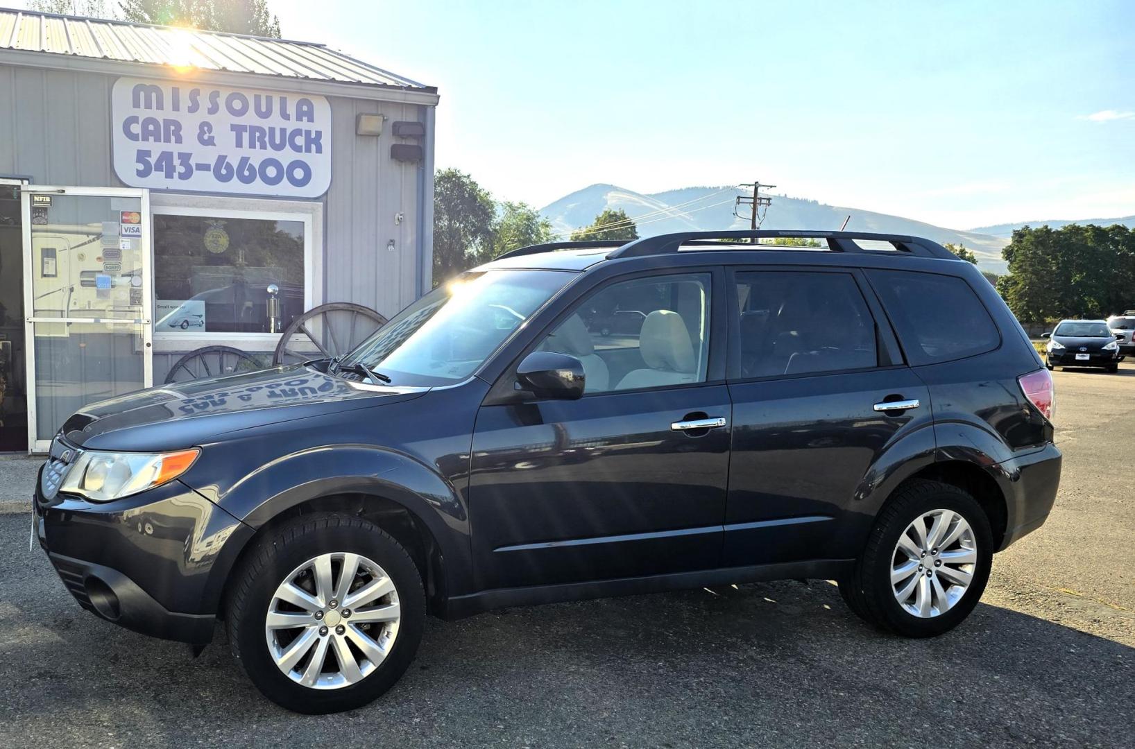 2012 Grey /White Subaru Forester 2.5X Premium (JF2SHADCXCH) with an 2.5L H4 SOHC 16V engine, 4-Speed Automatic transmission, located at 450 N Russell, Missoula, MT, 59801, (406) 543-6600, 46.874496, -114.017433 - Great Miles. Very Clean AWD Forester. 2.4L H4 Engine. Automatic Transmission. Huge Sunroof. Power Drivers Sear. AM FM Bluetooth. Air. Cruise. Tilt. Power Windows and Locks. Good Rubber. - Photo#2