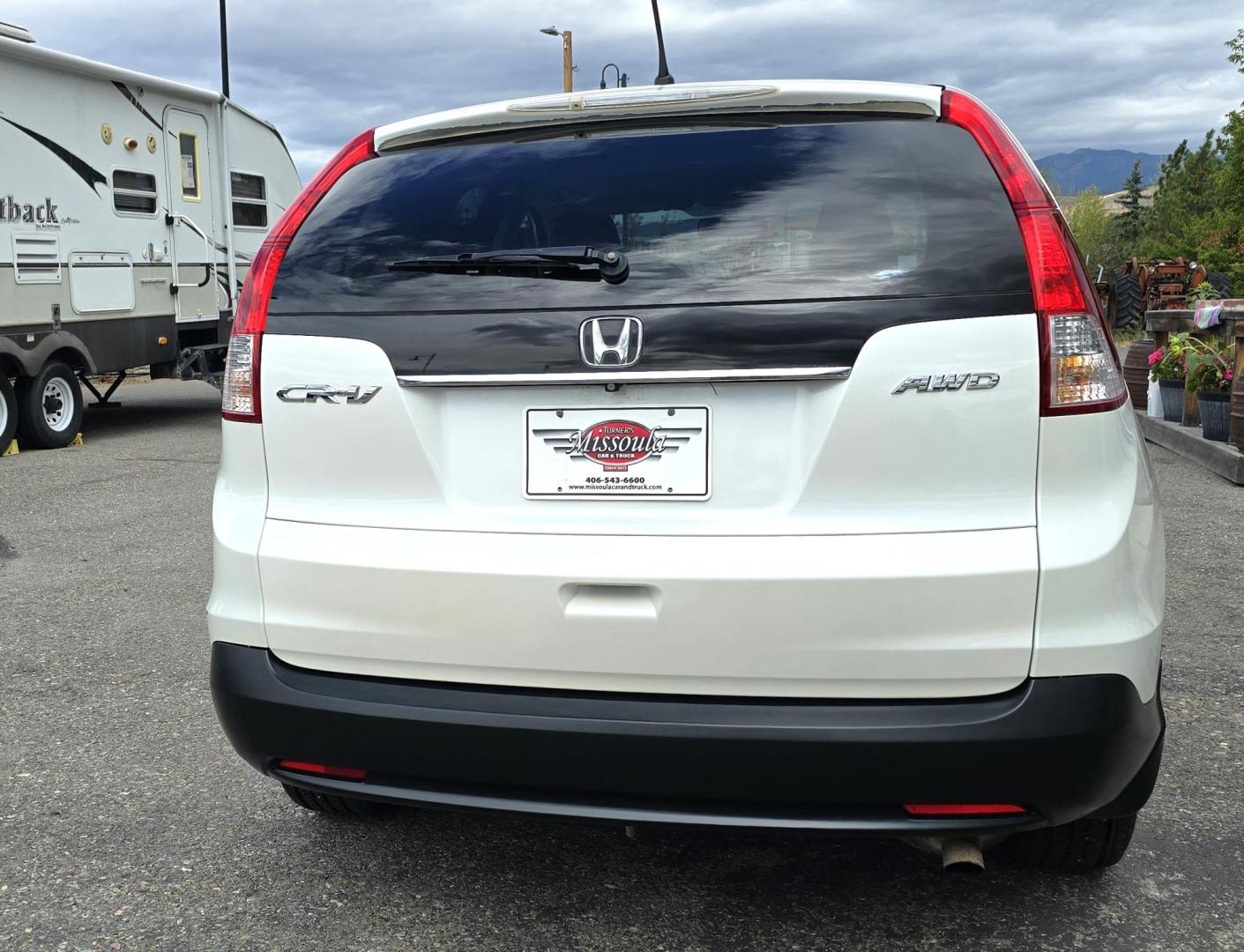 2014 White /Black Honda CR-V EX 4WD 5-Speed AT (5J6RM4H50EL) with an 2.4L L4 DOHC 16V engine, 5-Speed Automatic transmission, located at 450 N Russell, Missoula, MT, 59801, (406) 543-6600, 46.874496, -114.017433 - Sweet One Owner AWD CRV with a Clean Carfax. 2.4L I4 Engine. Automatic Transmission. Power Sunroof. Backup Camera. Bluetooth. Air Cruise. Tilt. Power Windows and Locks. - Photo#7