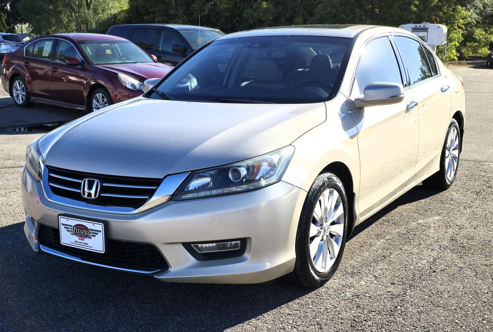 2013 Gold /Tan Honda Accord EX-L V6 Sedan AT (1HGCR3F81DA) with an 3.5L V6 SOHC 24V engine, 6-Speed Automatic transmission, located at 450 N Russell, Missoula, MT, 59801, (406) 543-6600, 46.874496, -114.017433 - Photo#4