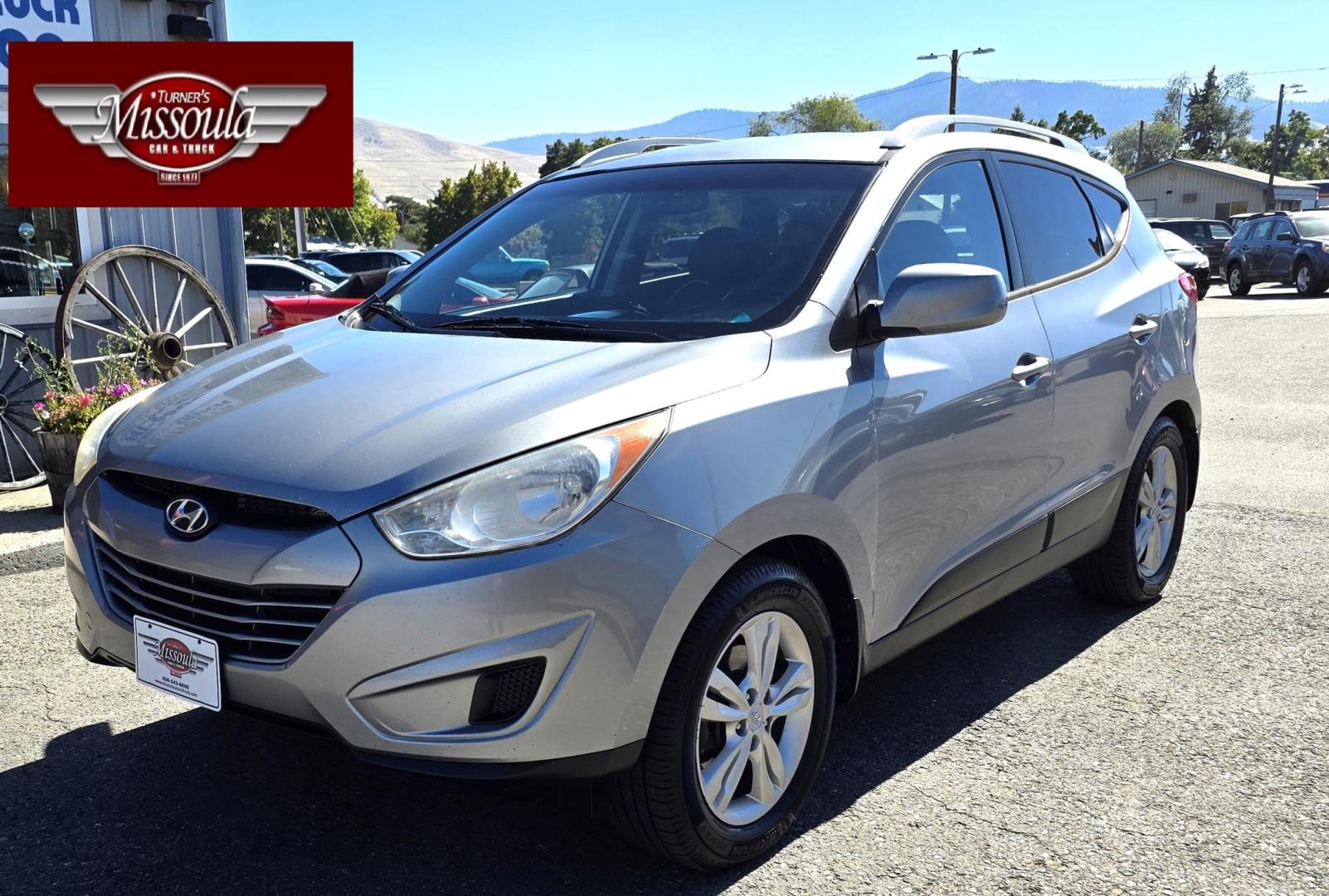 2010 Silver /Black Hyundai Tucson GLS AWD (KM8JUCAC5AU) with an 2.4L L4 DOHC 16V engine, 6-Speed Auto transmission, located at 450 N Russell, Missoula, MT, 59801, (406) 543-6600, 46.874496, -114.017433 - All Wheel Drive SUV. Runs Amazing. 2.4L I4 Engine. 6 Speed Automatic Transmission. Air. Cruise. Tilt. Nice Michelin Tires. Power Windows and Locks. AM FM XM CD. Bluetooth Audio and Phone. Clean Carfax. Excellent Fuel Economy for an AWD SUV. - Photo#1