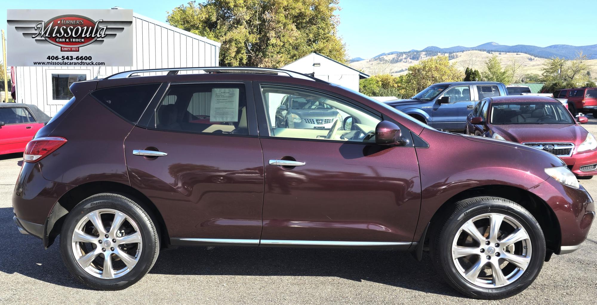 photo of 2014 Nissan Murano Premium AWD Low Miles!