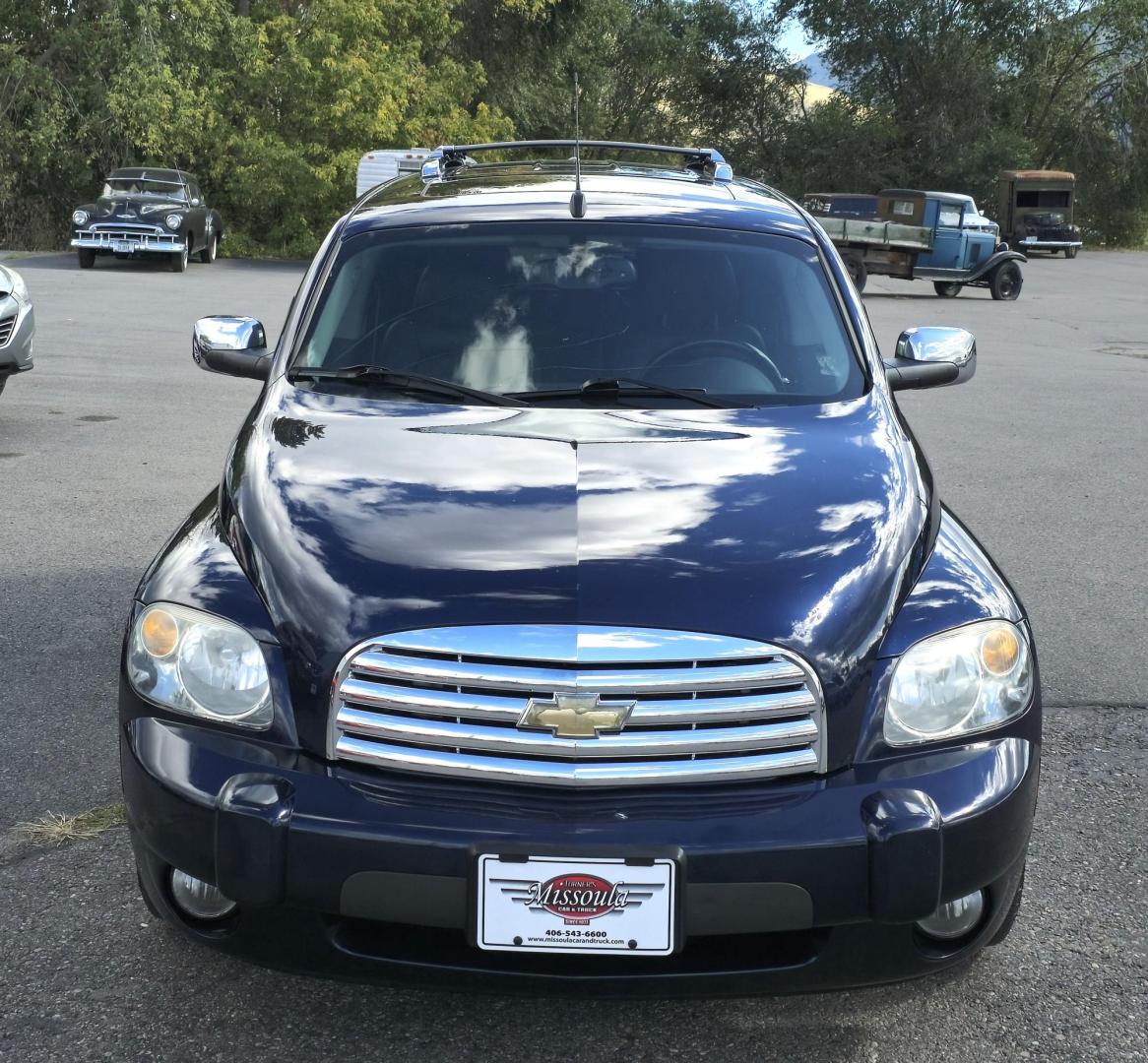 2010 Blue /Black Chevrolet HHR LT1 (3GNBACDV2AS) with an 2.4L L4 DOHC 16V FFV engine, 4-Speed Automatic transmission, located at 450 N Russell, Missoula, MT, 59801, (406) 543-6600, 46.874496, -114.017433 - Beautiful Deep Blue HHR. 2 Owner. Clean Carfax. 2.4L I4 Engine. Automatic Transmission. Air. Cruise. Tilt. Heated Front Seats. Power Drivers Seat. Power Sunroof. Remote Start. Power Windows and Locks. AM FM CD Player. - Photo#4