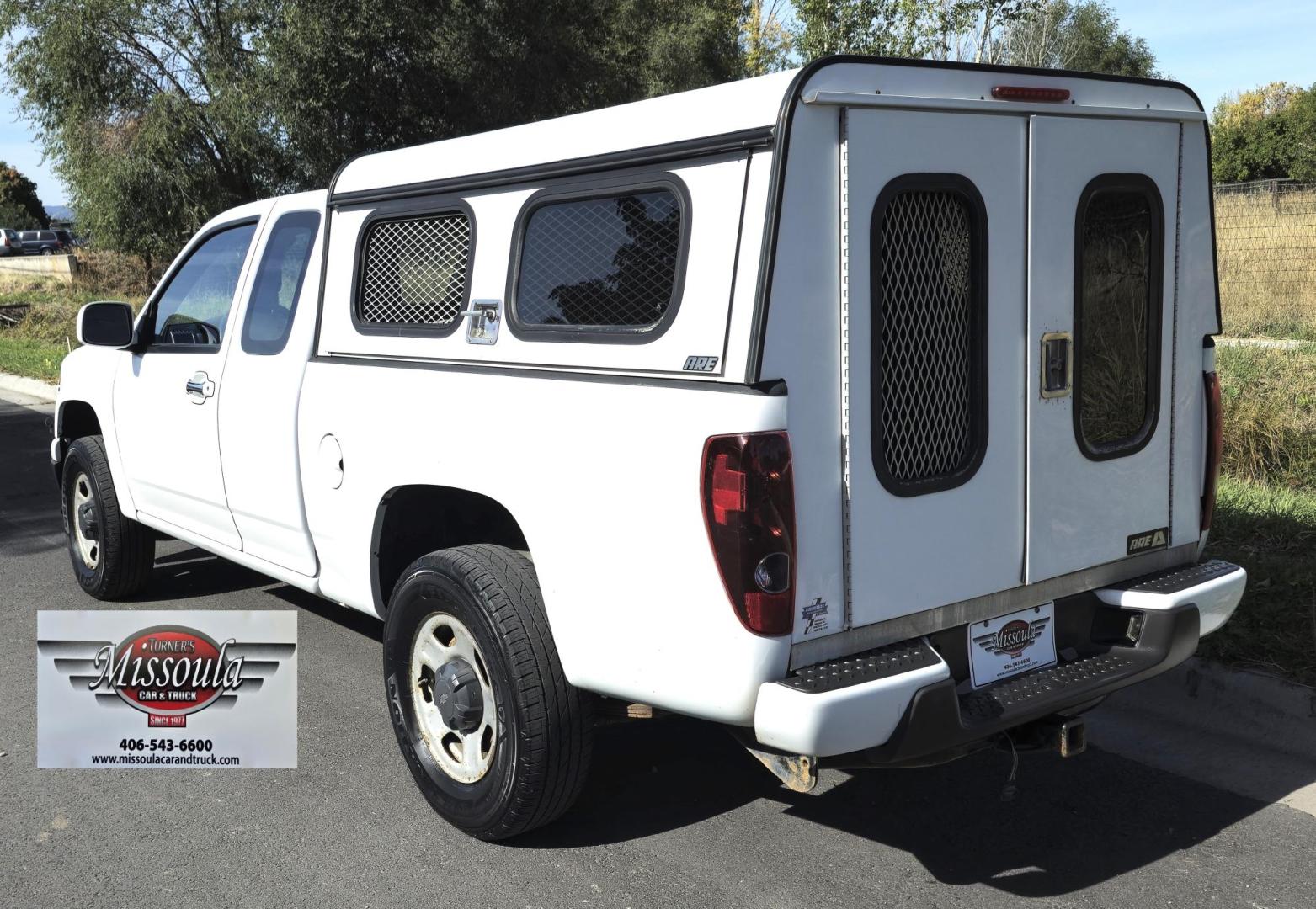 2012 White /Black Chevrolet Colorado Work Truck Ext. Cab 4WD (1GCJTBF95C8) with an 2.9L L4 DOHC 16V engine, Automatic transmission, located at 450 N Russell, Missoula, MT, 59801, (406) 543-6600, 46.874496, -114.017433 - Photo#4