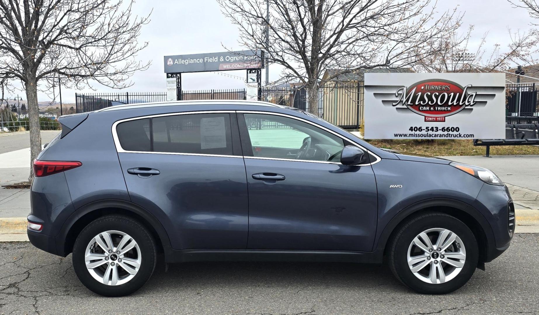 2017 Blue /White Kia Sportage LX AWD (KNDPMCACXH7) with an 2.4L V6 DOHC 24V engine, 6A transmission, located at 450 N Russell, Missoula, MT, 59801, (406) 543-6600, 46.874496, -114.017433 - Photo#0