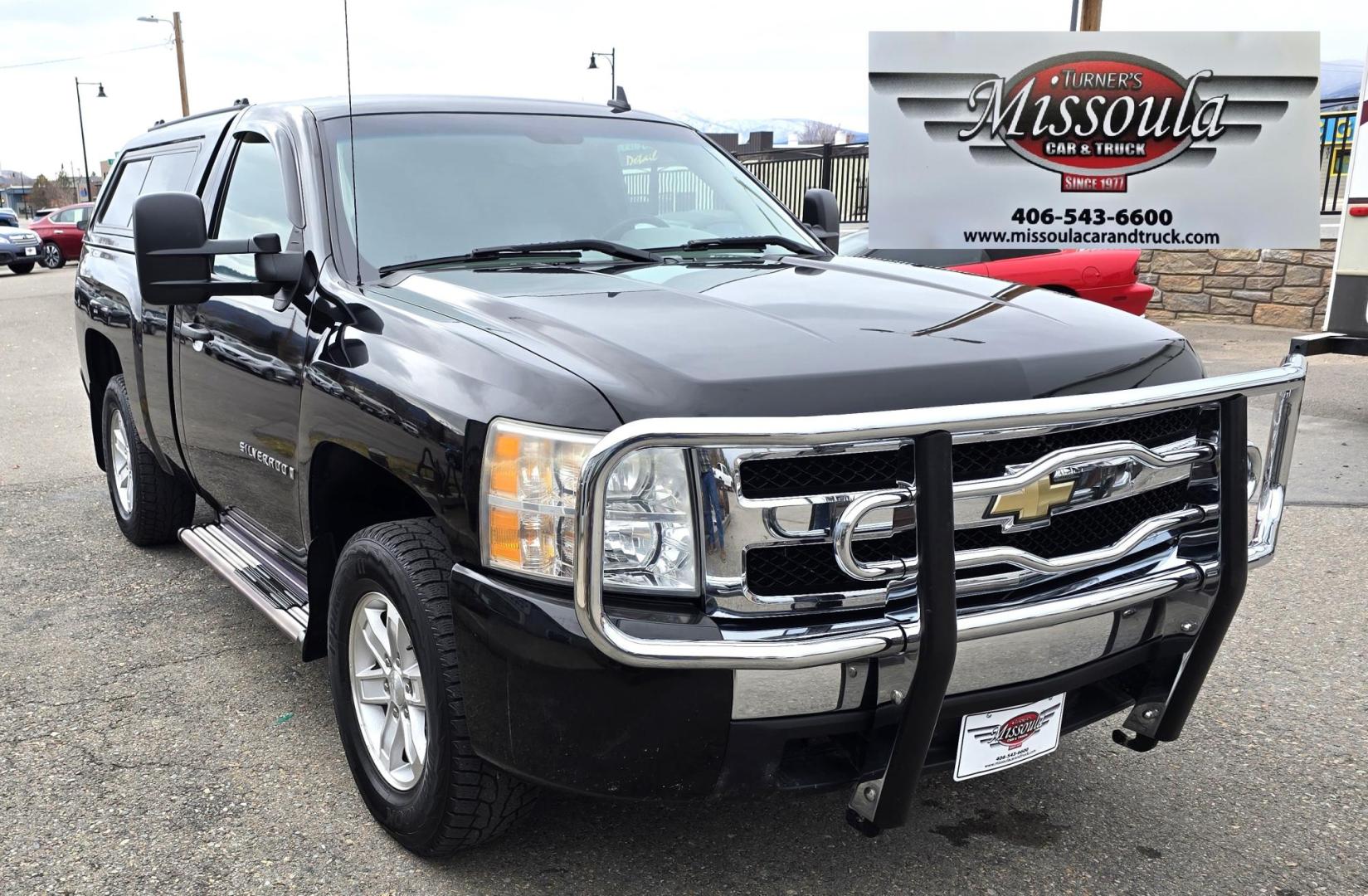 2007 Black /Black Chevrolet Silverado 1500 LT1 2WD (1GCEC14C67Z) with an 4.8L V8 OHV 16V engine, 4-Speed Automatic Overdrive transmission, located at 450 N Russell, Missoula, MT, 59801, (406) 543-6600, 46.874496, -114.017433 - Photo#7