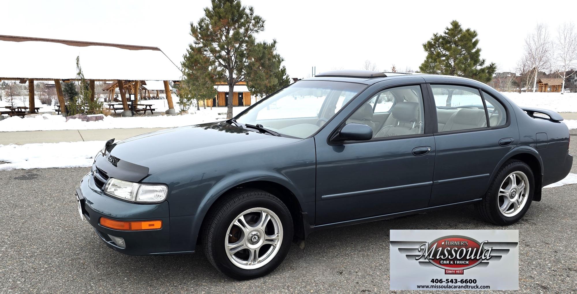 photo of 1998 Nissan Maxima SE