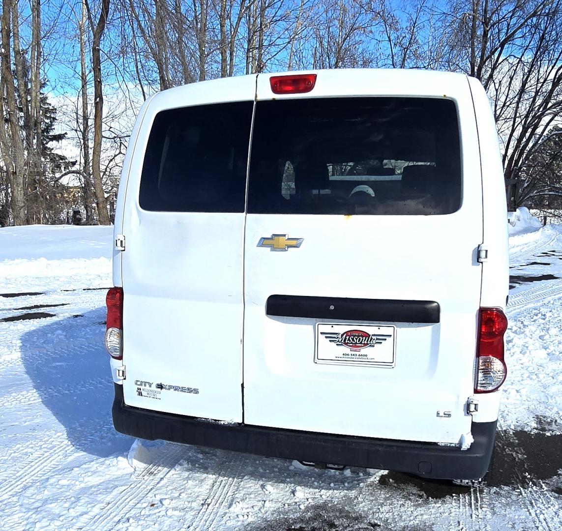 2017 White /Black Chevrolet City Express LS (3N63M0YN6HK) with an 2.0L L4 DOHC 16V engine, CVT transmission, located at 450 N Russell, Missoula, MT, 59801, (406) 543-6600, 46.874496, -114.017433 - Clean One Owner Express Van with only 83K Miles. 2.0L H4 Engine. Automatic Transmission. Air. Cruise. Tilt. AM FM Cd Player. Excellent Condition. Has some very light ghost prints front the previous owner's business decals. Would be great for a delivery service or a small contractor. - Photo#4