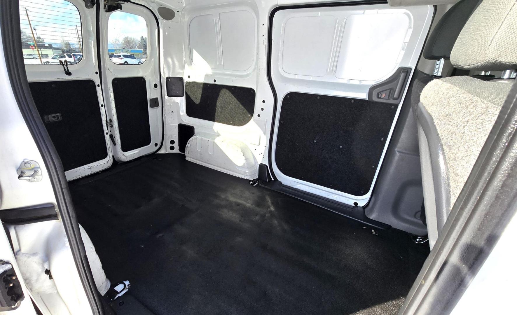 2017 White /Black Chevrolet City Express LS (3N63M0YN6HK) with an 2.0L L4 DOHC 16V engine, CVT transmission, located at 450 N Russell, Missoula, MT, 59801, (406) 543-6600, 46.874496, -114.017433 - Clean One Owner Express Van with only 83K Miles. 2.0L H4 Engine. Automatic Transmission. Air. Cruise. Tilt. AM FM Cd Player. Excellent Condition. Has some very light ghost prints front the previous owner's business decals. Would be great for a delivery service or a small contractor. - Photo#8