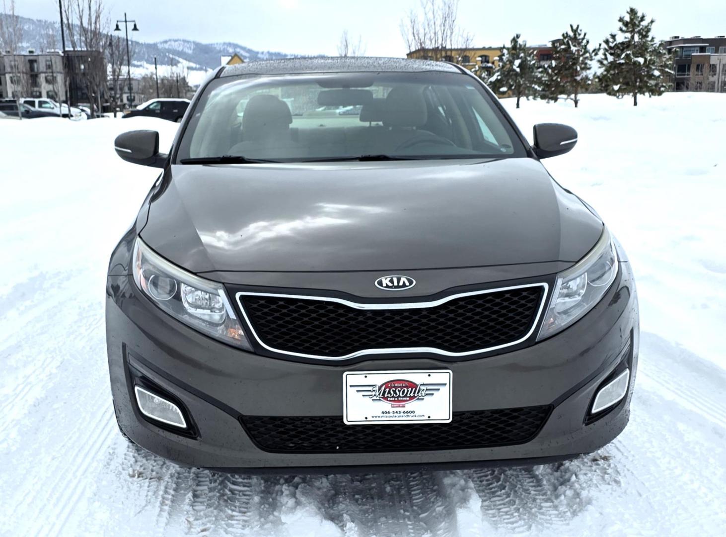 2015 Bronze /Black Kia Optima LX (5XXGM4A70FG) with an 2.4L L4 DOHC 16V engine, 6-Speed Automatic transmission, located at 450 N Russell, Missoula, MT, 59801, (406) 543-6600, 46.874496, -114.017433 - Photo#4